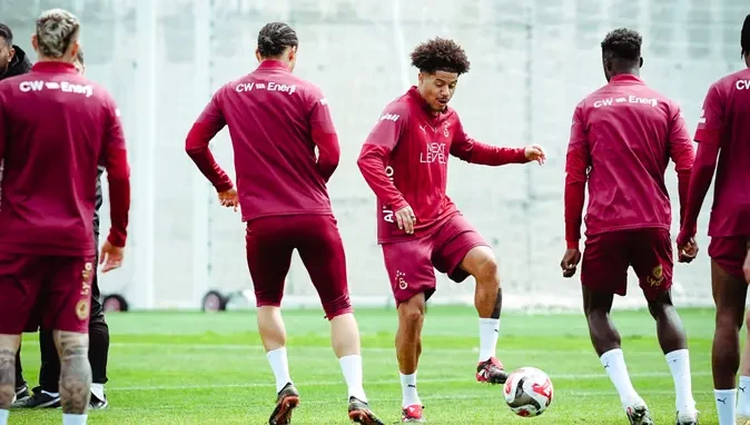 \"Qalatasaray\"ın  \"Göztepe\" ilə səfər oyunu üçün heyəti açıqlanıb