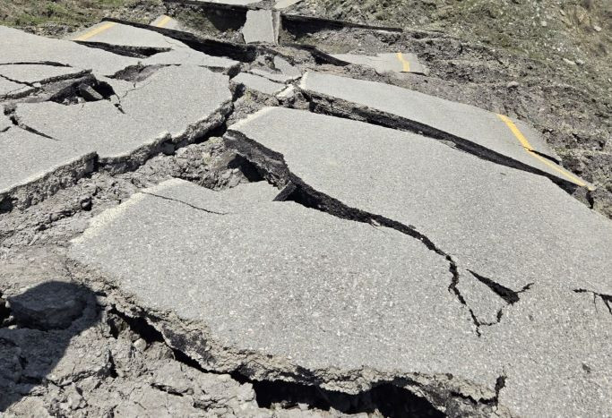 Quba-Qonaqkənd yolu niyə dağılıb? - 20 milyonluq layihənin araşdırılması tələb olunur (VİDEO, FOTOLAR)   