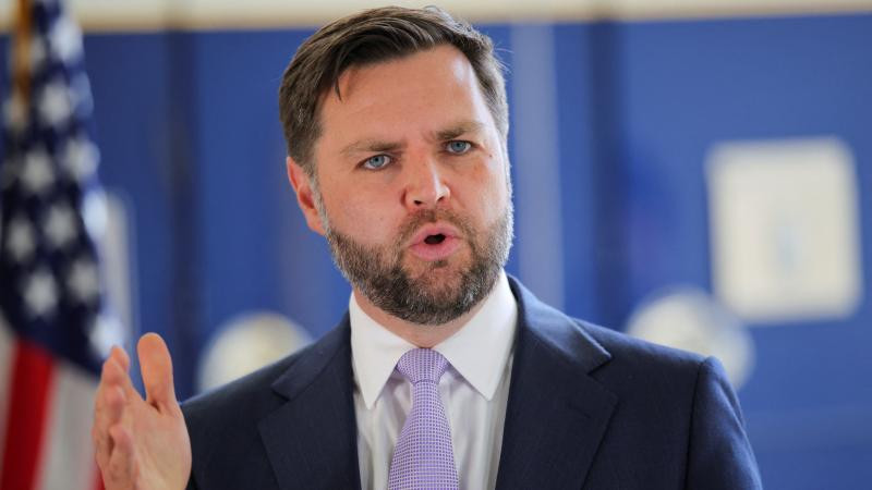 VİTSE-PREZİDENT İSLAMABADA YOLA DÜŞDÜ: “Əgər bizi oyalamağa çalışsalar…”