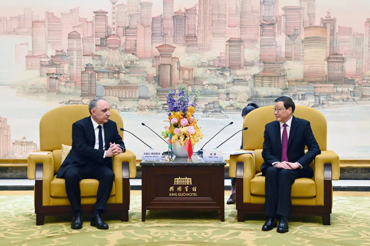 Kamran Əliyev Çinə gedib