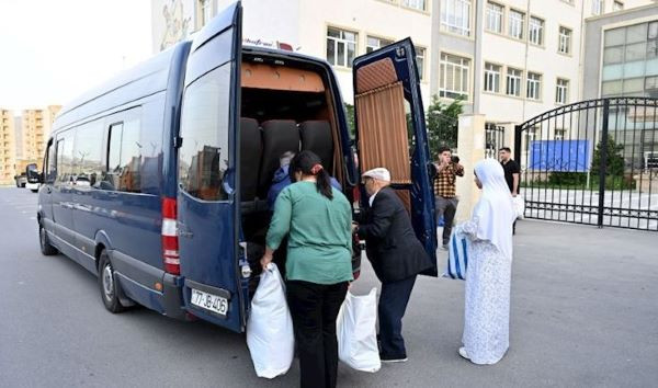 QARABAĞA KÖÇ DAVAM EDİR