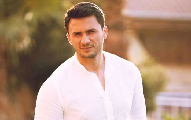 Seyfəddin Dəmirli son anda imtina edibmiş - Sənədlər guya İngiltərədə təsdiqlənib