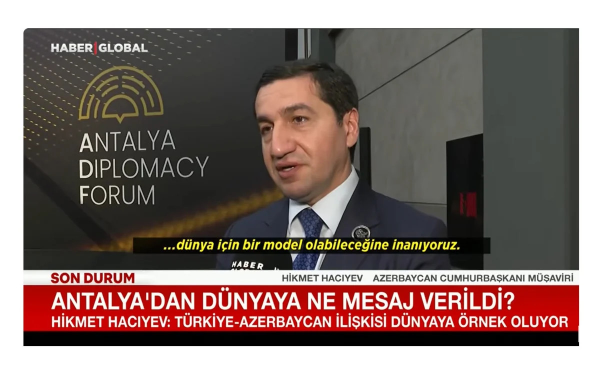 Hikmət Hacıyev: \"Buna son qoyulduqdan sonra sülh sazişini imzalamağa hazır olacağıq\" - VİDEO