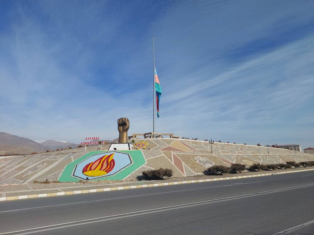 Şahbuzda insan nəcisi örüş sahəsinə boşaldılır - Sakinlər icra başçısını səhlənkarlıqda ittiham edir (VİDEO)