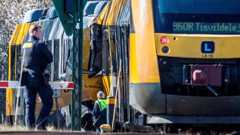 Danimarkada qatar toqquşub: 17 nəfər xəsarət alıb