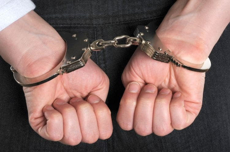 Dövlət Xidmətinin 8 vəzifəli şəxsi həbs edilib