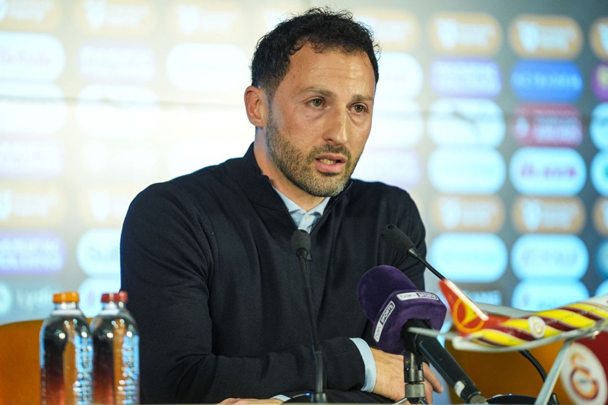 \"Bizi gizli izləyirlər\" - “Fənərbaxça”nın baş məşqçisi elə iddia irəli sürdü ki…  