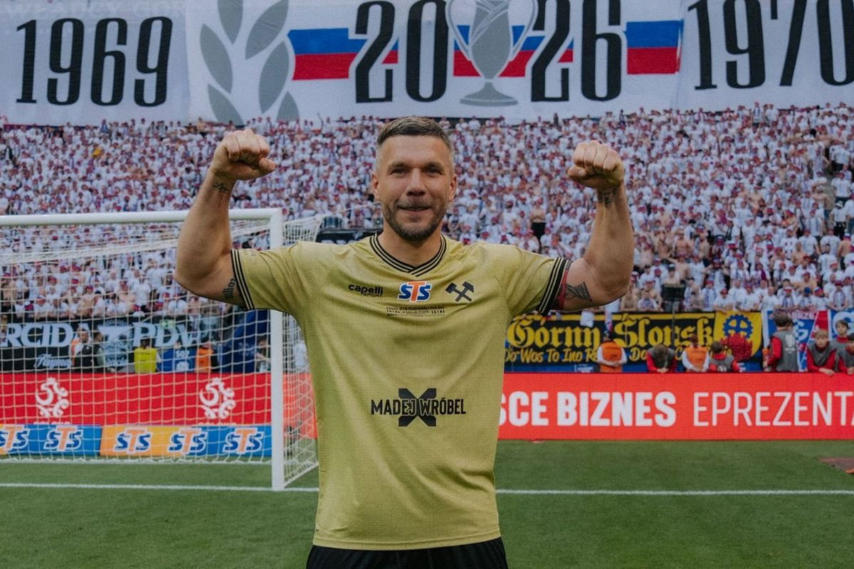 Podolski 40 yaşında futbola vidalaşdı – Komandası 54 sonra kubok qazandı&nbsp;&nbsp;