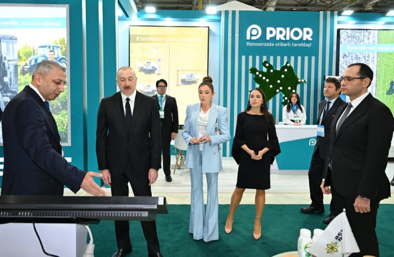 Prezident və Birinci xanım 19-cu \"Caspian Agro Week\" və 31-ci \"InterFood Azerbaijan\" sərgilərində - FOTOLAR