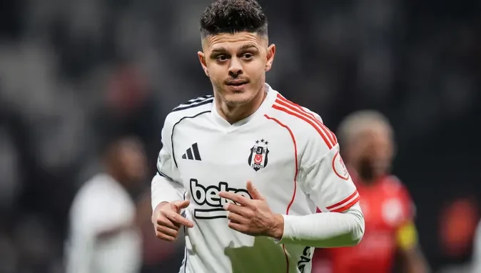 “Beşiktaş”ın futbolçusu zədələnib