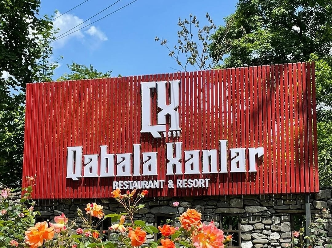 “Qəbələ Xanlar” restoranında gizlədilən silahlar necə tapıldı? -  Detallar