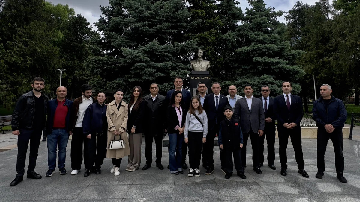 Rumıniyada Heydər Əliyevin xatirəsi anılıb - FOTO