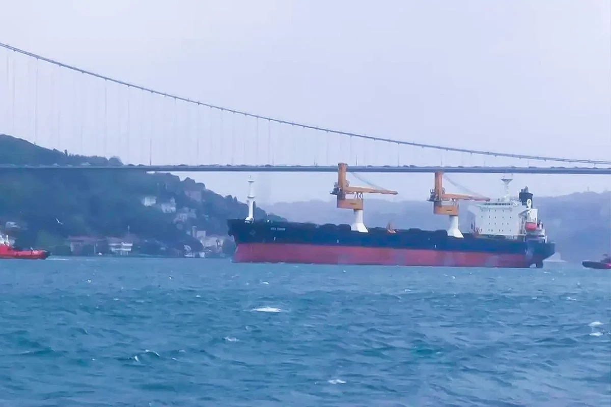 İstanbul boğazı bağlandı - Dron hücumuna məruz qalan gəmiyə görə&nbsp;&nbsp;