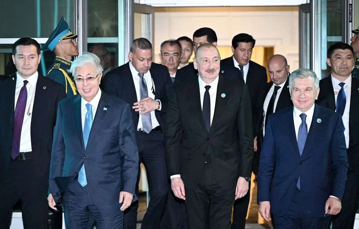 Prezident İlham Əliyev Qazaxıstandan vətənə döndü - FOTO