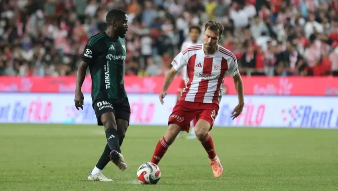 “Antalyaspor” Super Liqa ilə vidalaşdı&nbsp;&nbsp;