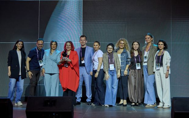 Azercell “Baku Flames” festivalında ilin “Ən Yaxşı Yerli Brend”i seçildi