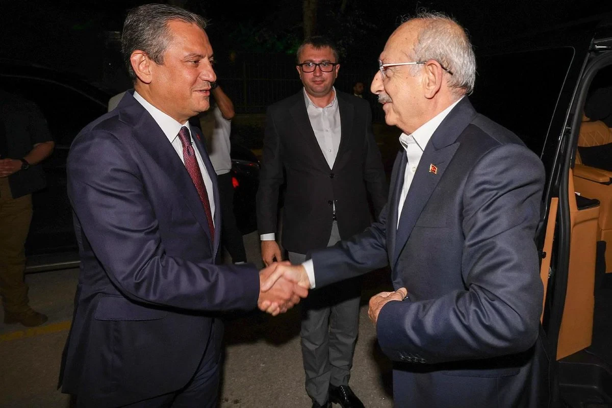 Özgür Özel Kılıçdaroğluna cavab verdi: “Sözlərim saraya mərmər olanlaradır”&nbsp;&nbsp;