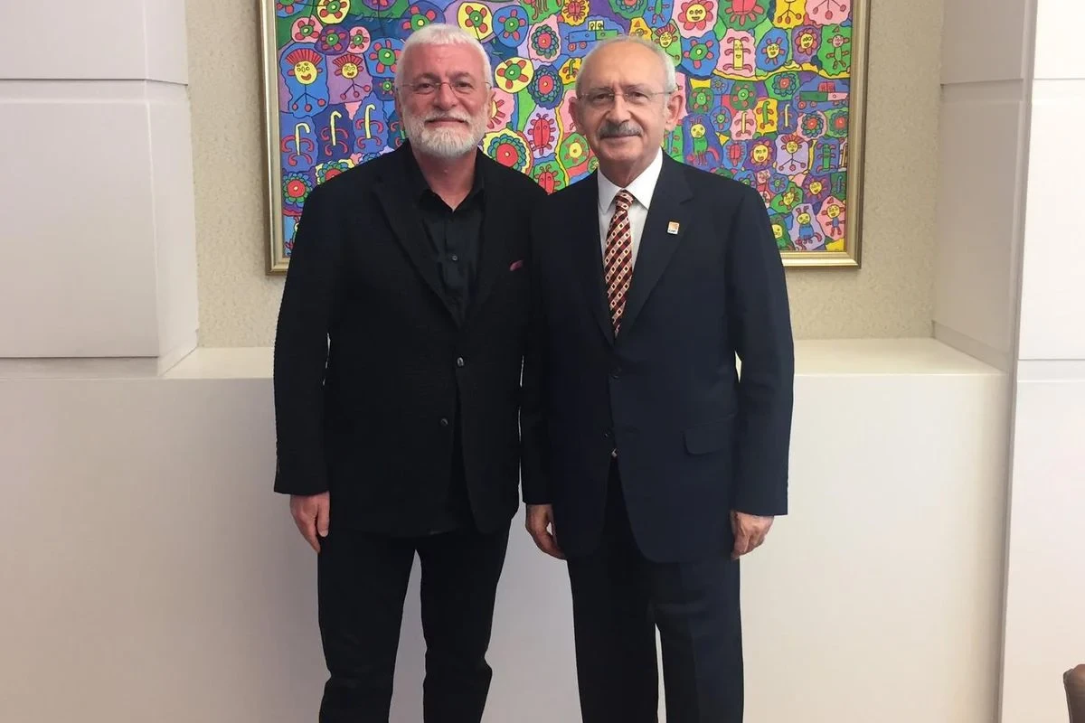 Kılıçdaroğluya mahnı həsr edən sənətçi ortaya mövqe qoydu: “Onun yanında deyilm”&nbsp;&nbsp;