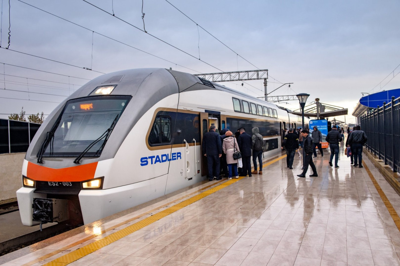 SİSTEM XƏTASI, yoxsa RÜŞVƏT ÜÇÜN \"AYAQ YERİ\"? - Ekspert rastlaşdığı faktları yazdı
