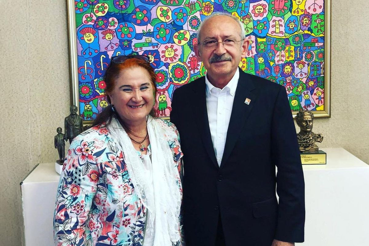 Ən sevdiyi sənətçi idi, indi Kılıçdaroğluna “get” deyir: “Gəldiyiniz kimi, gedəcəksiniz\"&nbsp;&nbsp;