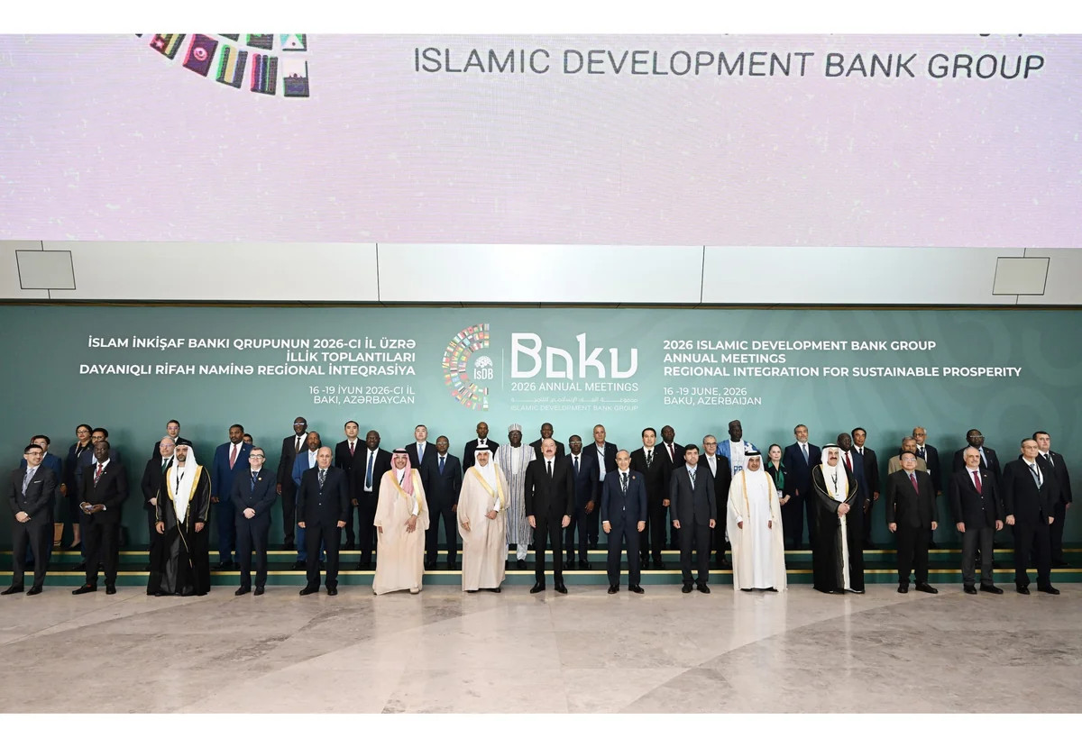 İlham Əliyev Bakıda İslam İnkişaf Bankı Qrupunu llik Toplantılarının açılış mərasimində - CANLI