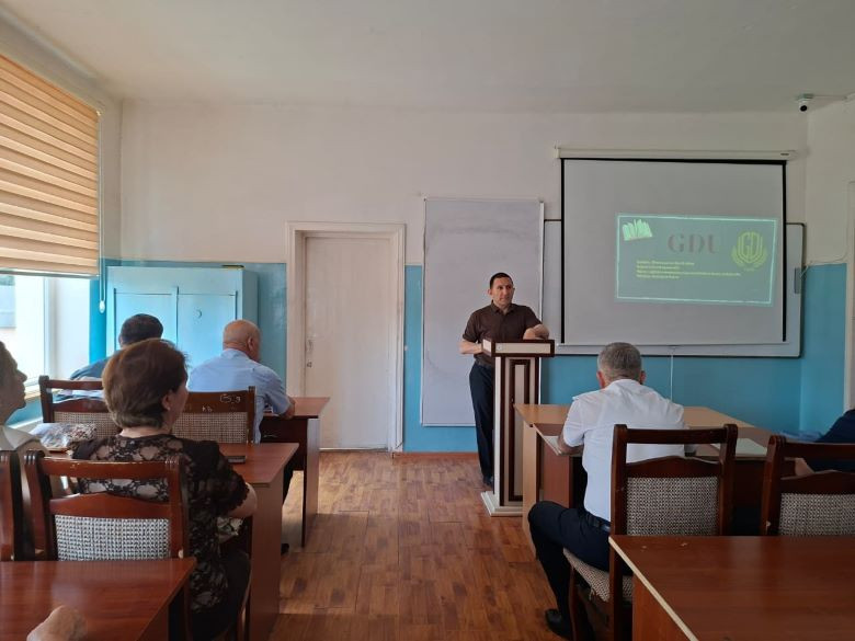 GDU-da “İşgüzar kommunikasiyada verbal və qeyri-verbal nitq” mövzusunda elmi-nəzəri seminar keçirilib - FOTOLAR