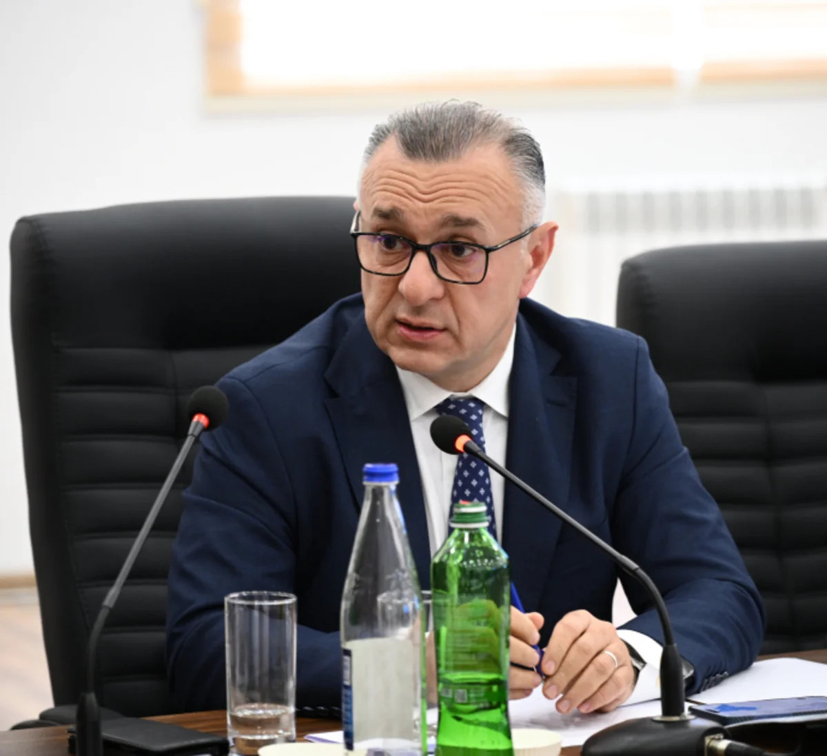 Nazir plastik cərrahı direktor təyin etdi