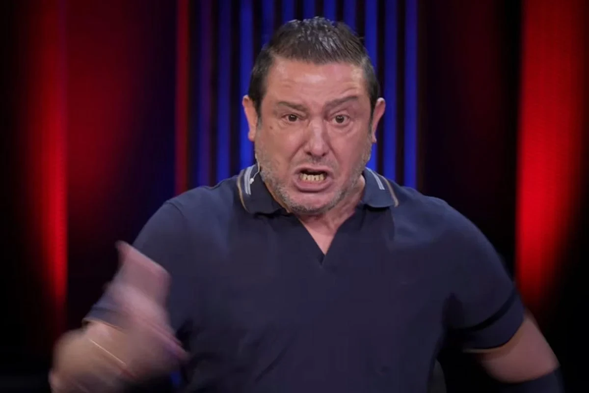 Nihat Kahveci canlı yayımda qəzəbləndi: “Allah bəlanızı versin”&nbsp;&nbsp;