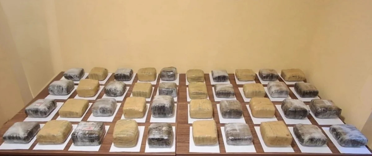 İrandan Azərbaycana 78 kiloqram narkotik keçirmək istəyiblər