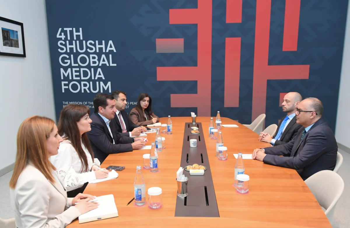 Prezidentin köməkçisi Türkiyənin media mənsubları ilə görüşüb - Şuşada
