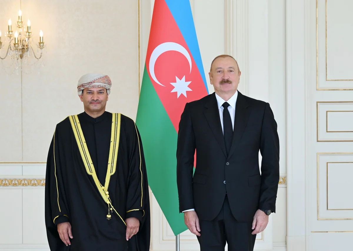 İlham Əliyev yeni səfirlərin etimadnamələrini qəbul edib - FOTOLAR (Yenilənib)