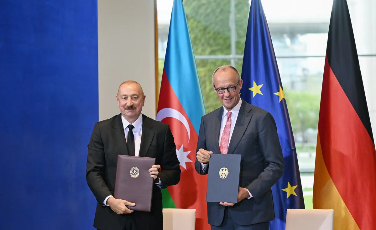 Prezident İlham Əliyevlə Almaniya Kansleri bir araya gəldi: yeni sənədlər imzalandı, birgə şura yaradıldı - Berlində (Yenilənir)