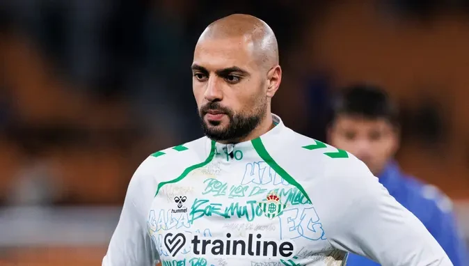 \"Fənərbağça\"nın futbolçusu Sofyan Amrabata maraq artır