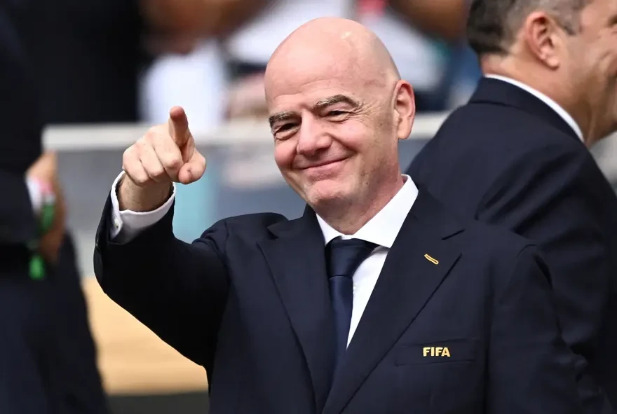 FİFA Trampın kürəkəninə dünya futbolunda \"gizli yol\" açır - 20 milyard dollarlıq şirkət və UEFA ilə yeni gərginlik...