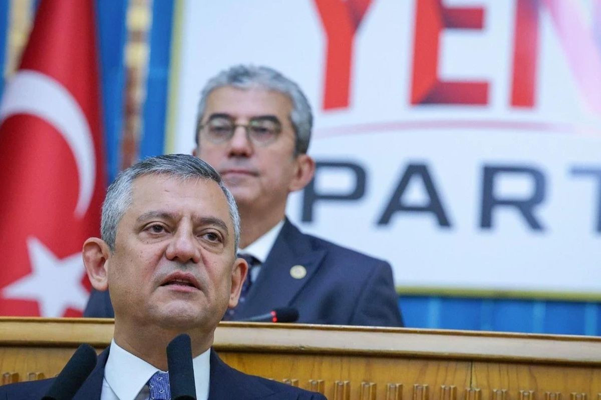 CHP ÇÖKÜR: 200-DƏN ARTIQ BƏLƏDİYYƏ SƏDRİ İSTEFA VERDİ
