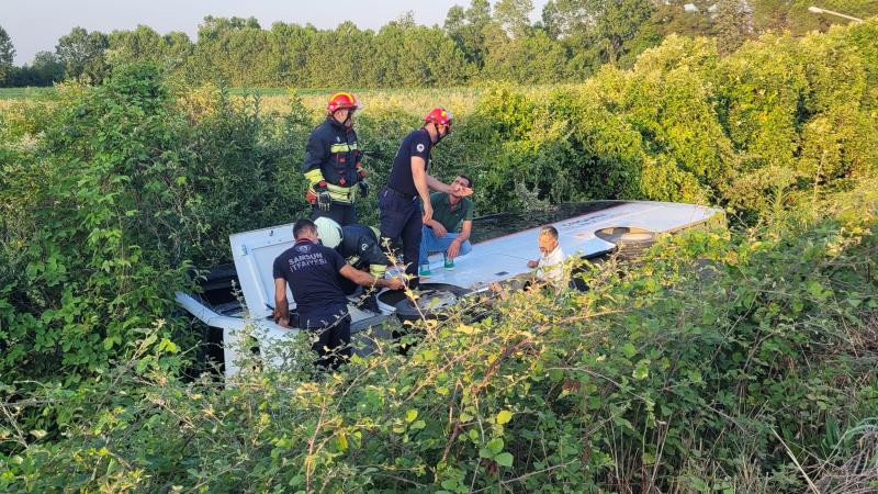 Türkiyədə sərnişin avtobusu aşdı: 15 yaralı var