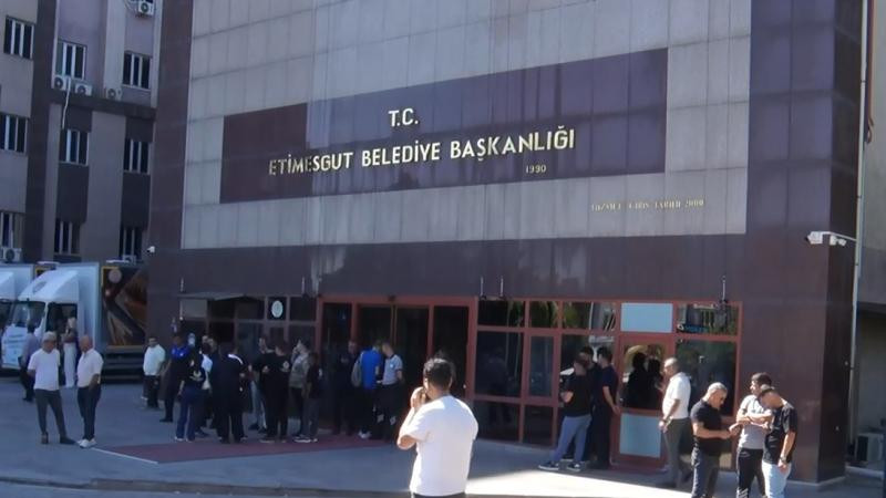 Erdal Beşikçioğlunun müavininin də narkotik testi cavabı pozitiv çıxıb