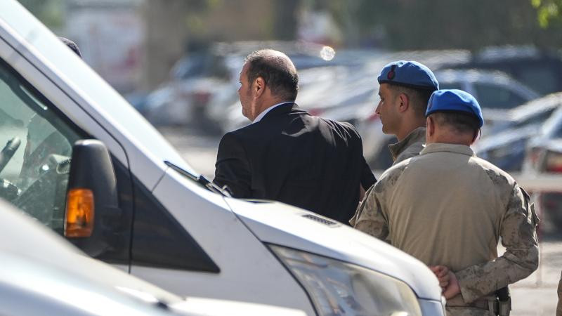 Kamal Kılıçdaroğlu sevgi mesajları yayılan bələdiyyə sədrini partiyadan qovur