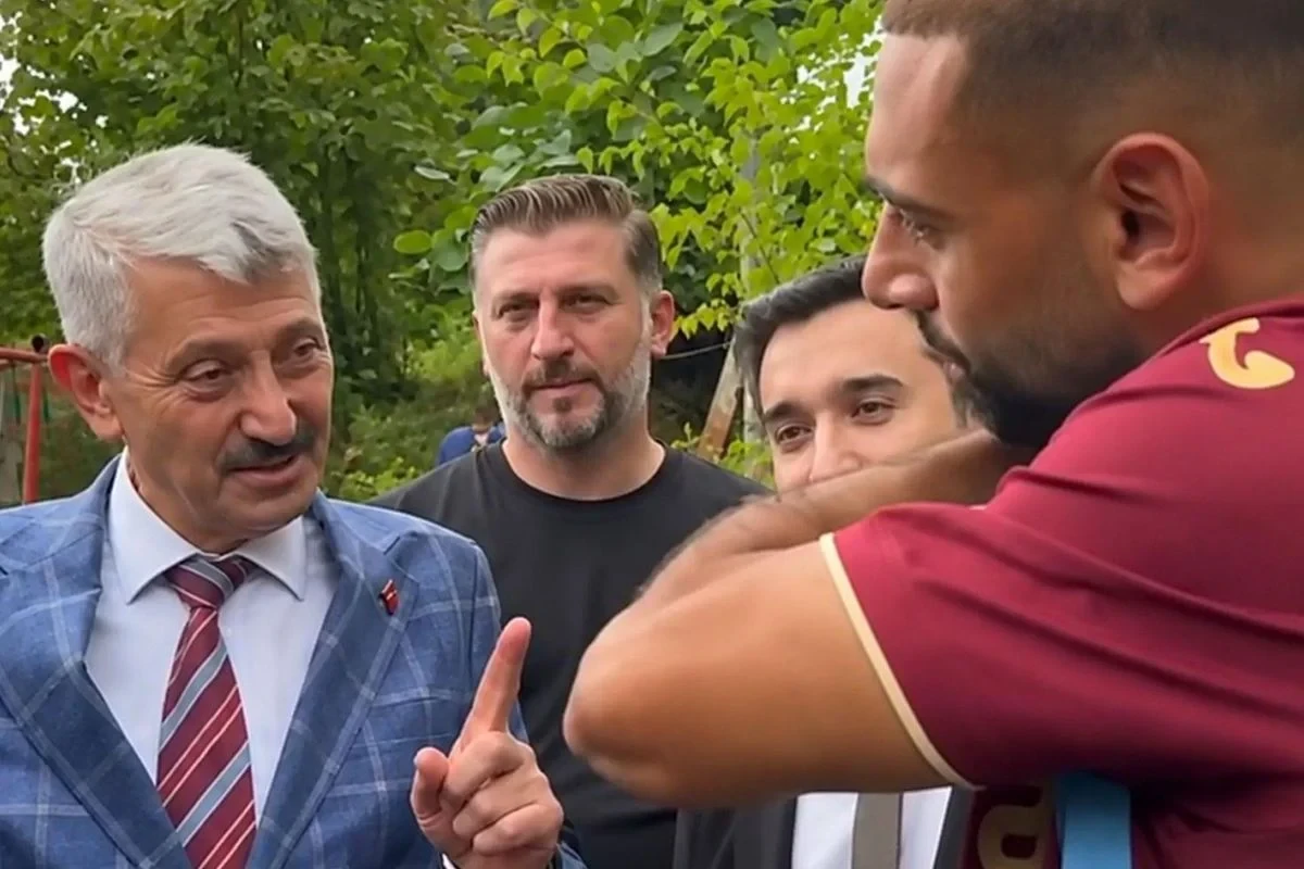 Bələdiyyə sədri Məhəmməd Salaha torpaq təklif elədi: \"Gəl burada yaşa, qarşıdakı illərdə Misirdə elə isti hava olacaq ki...\"