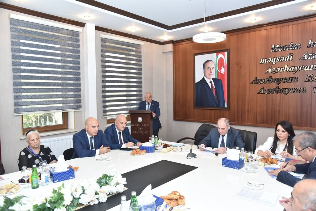 Nəsimi Rayon İcra Hakimiyyətində rayon ağsaqqalları ilə görüş keçirilib - FOTOLAR