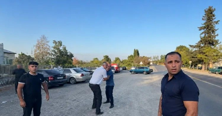Ağdaşda İTV əməkdaşlarına hücum edildi – Həmin anın VİDEOSU