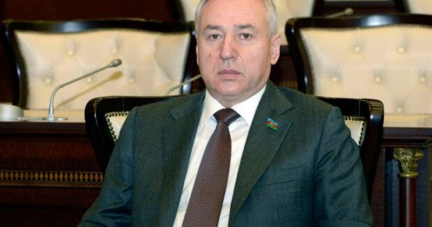 Deputat: \"Fazil Mustafanın Şah İsmayılla bağlı fikirlərində təhqir xarakterli məqam yoxdur\"