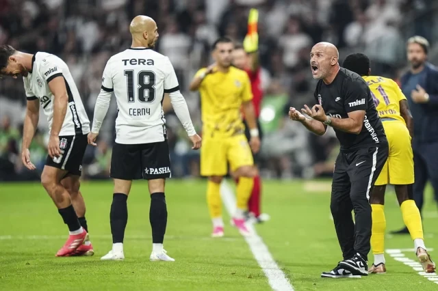\"Beşiktaş\" tarix yazır: 5 oyun, 5 qələbə...