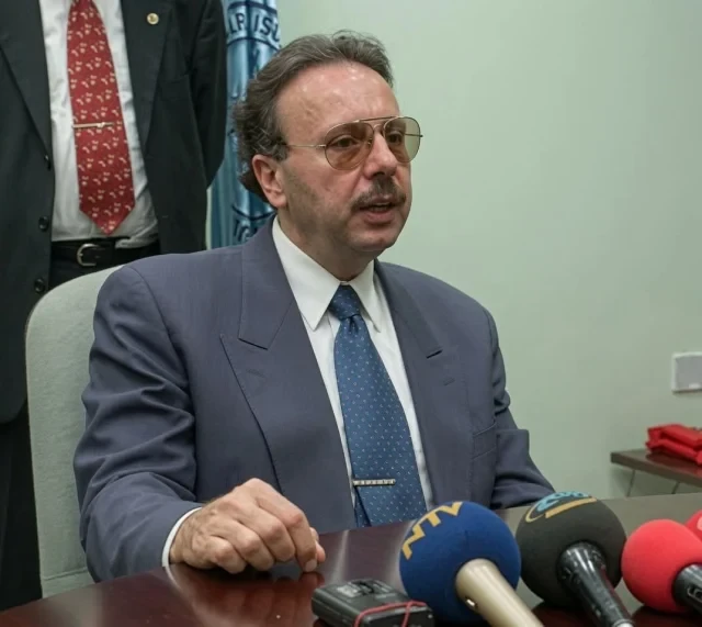 Süleymancılar təriqəti ilə bağlı daha bir şok xəbər - Sabiq nazirin məzarı açılacaq