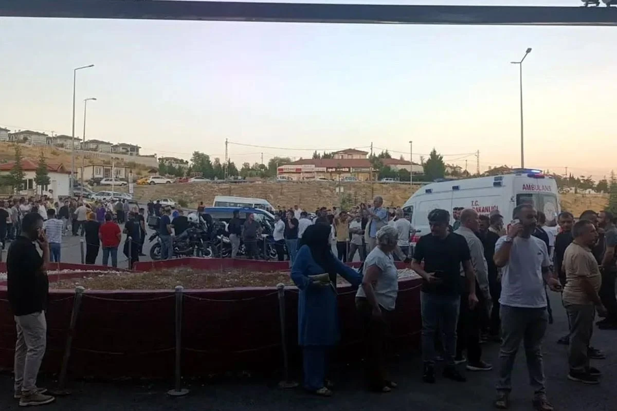 Ankarada mədən çökdü - Ölən və xəsarət alanlar var