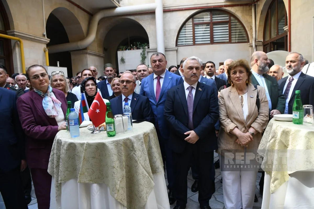 Bakıda \"Ahıska türkləri-itmiş sürgünün izində\" sərgisinin açılışı olub - FOTOLAR