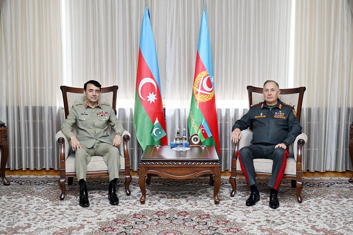 Azərbaycan və Pakistan hərbçiləri arasında görüş olub