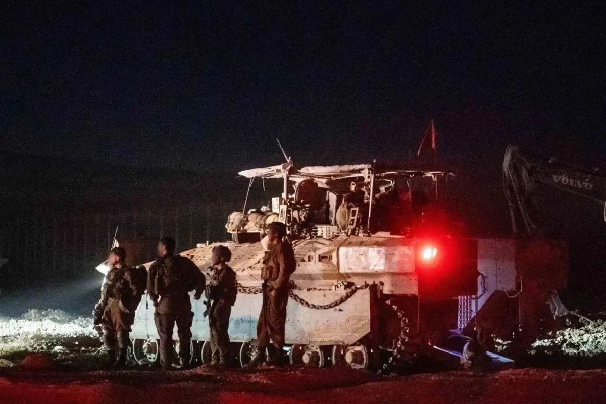 İSRAİL GECƏYLƏ İKİ ÖLKƏYƏ GİRDİ: Bölgə yenidən böyük müharibəyə sürüklənir