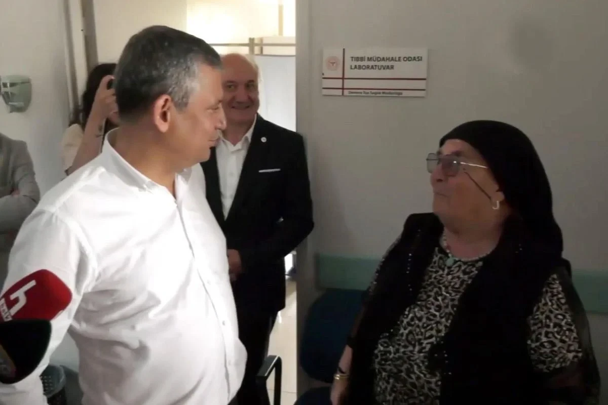 Özgür Özəl \"Kılıçdaroğlu baba nə edir?\" sualına elə cavab verdi ki...