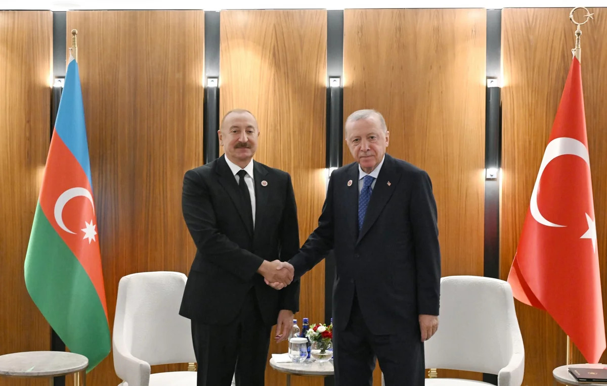 Bişkekdə İlham Əliyevlə Ərdoğan görüşüb - FOTOLAR